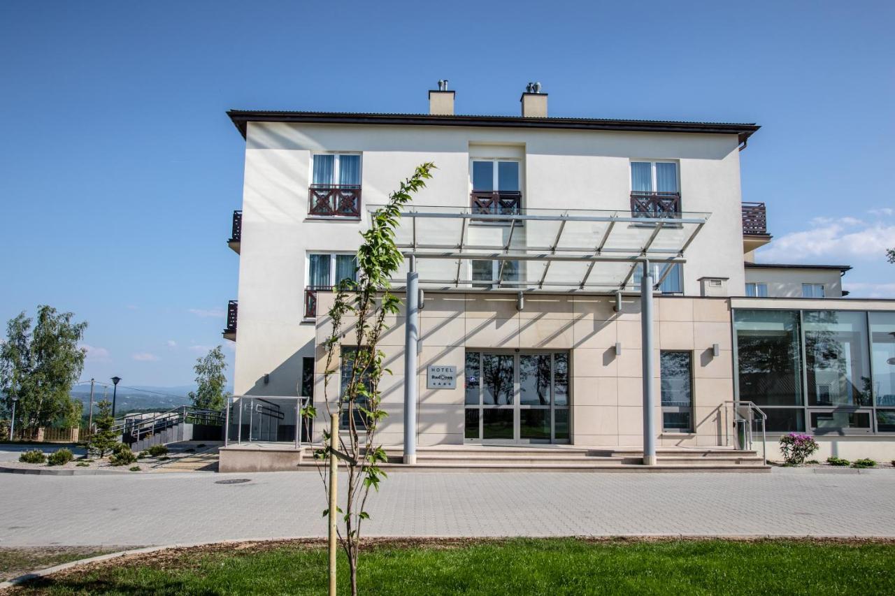 Hotel Radocza Park Business Exterior photo