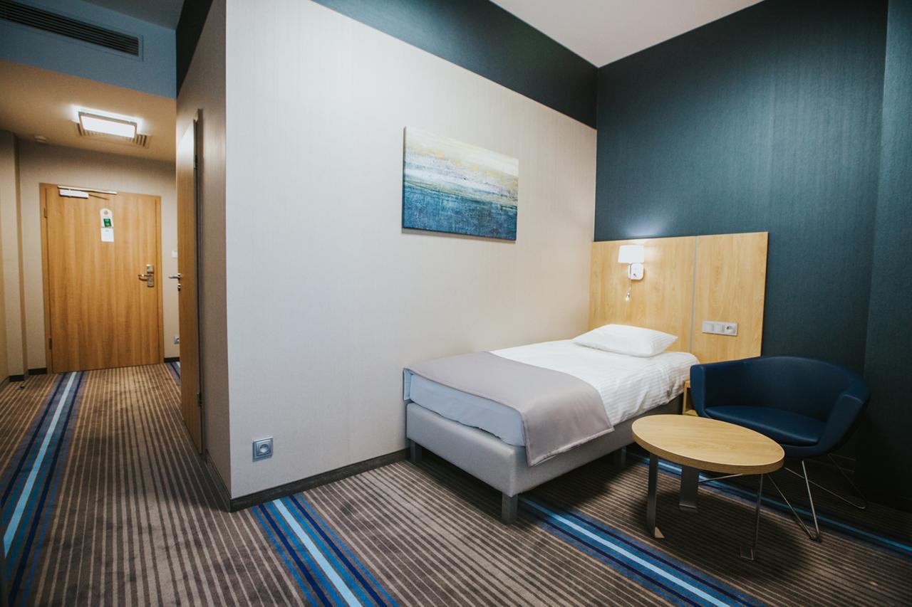 Hotel Radocza Park Business Exterior photo