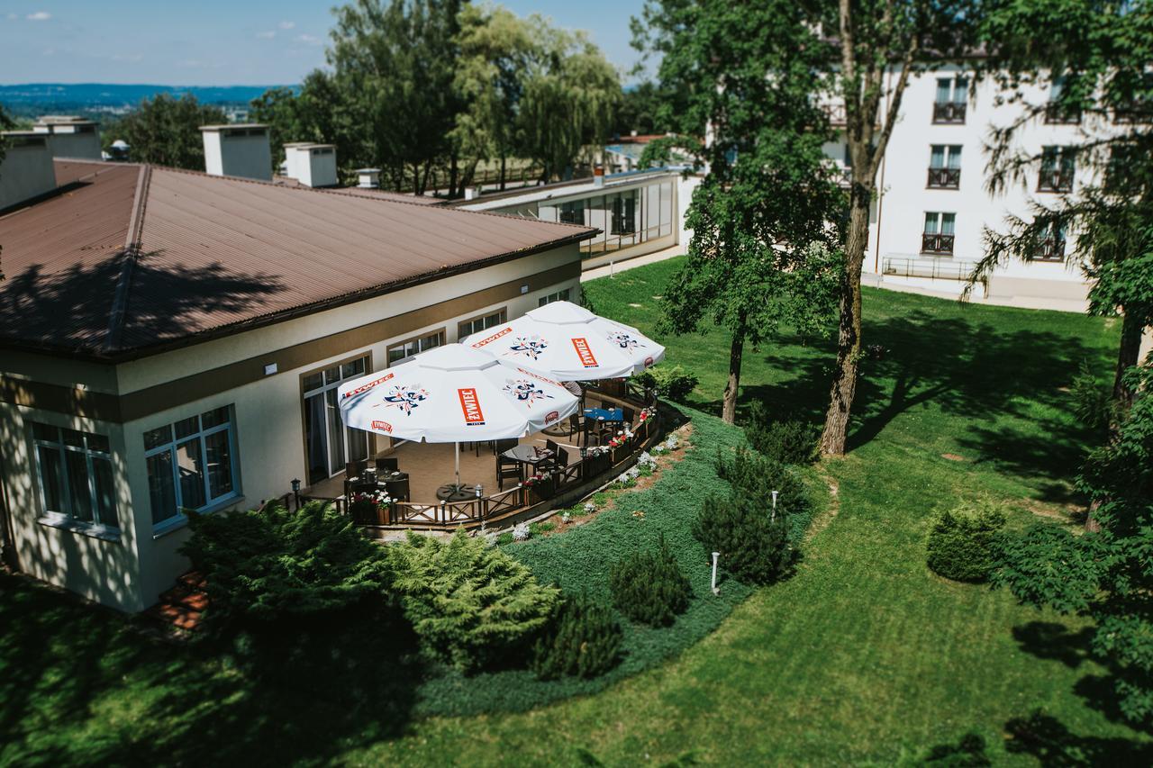 Hotel Radocza Park Business Exterior photo